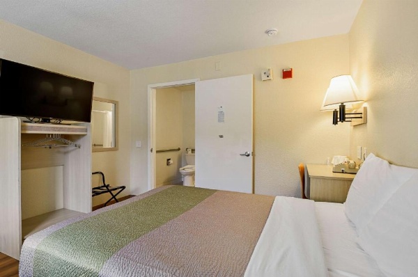 Motel 6 South Lake Tahoe image 15